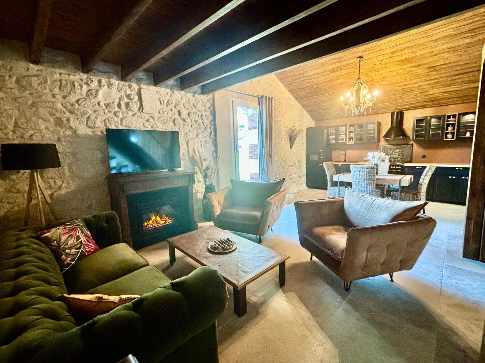 La Cave De Grand Cabane Фуркё Экстерьер фото